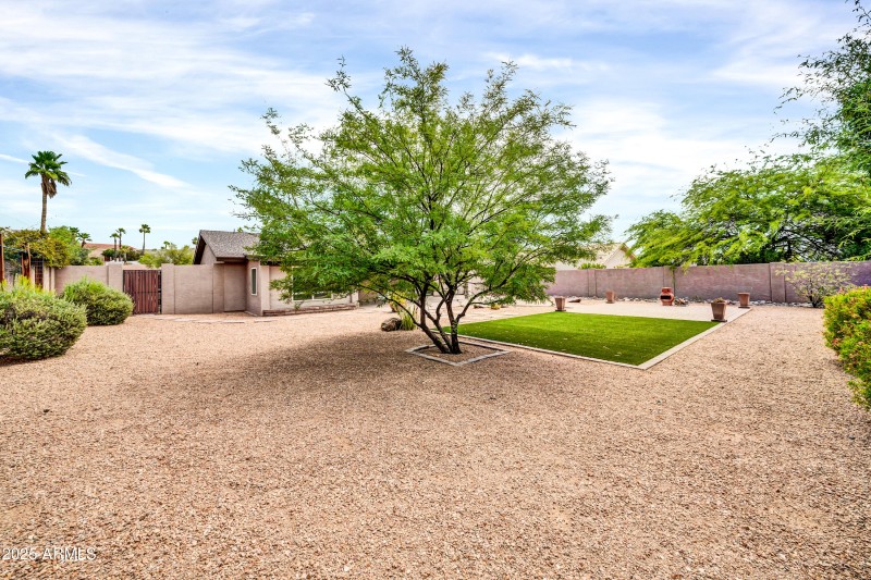 16323 E Glenbrook Blvd-37