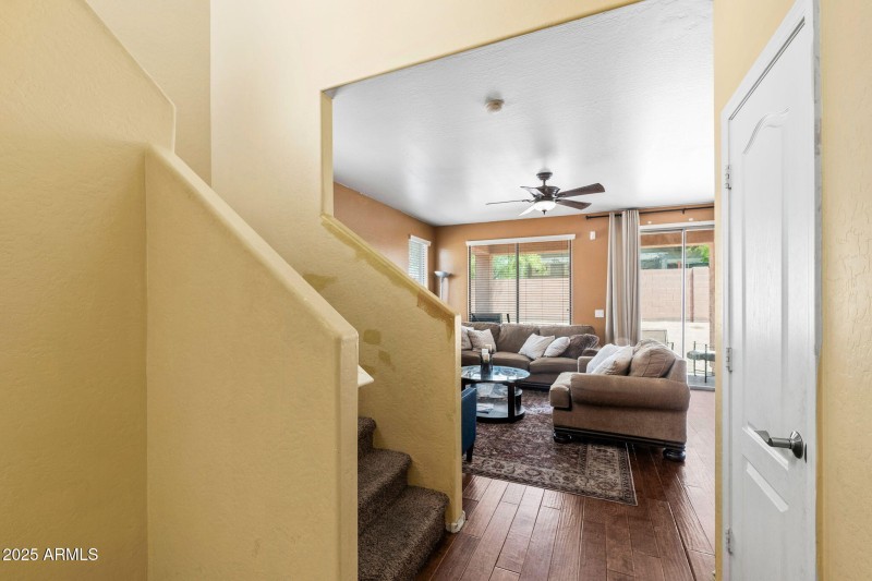 003___9904 E Elena Ave