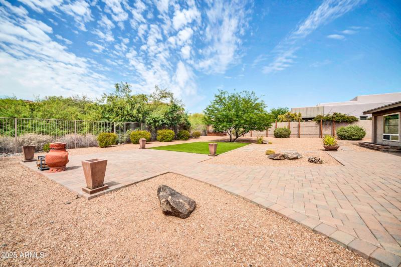 16323 E Glenbrook Blvd-41