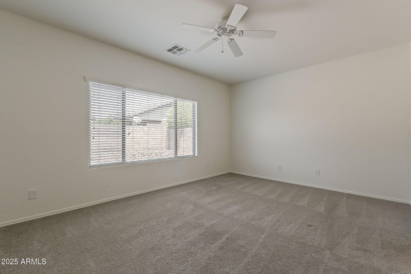 28-web-or-mls-Candlewood-28