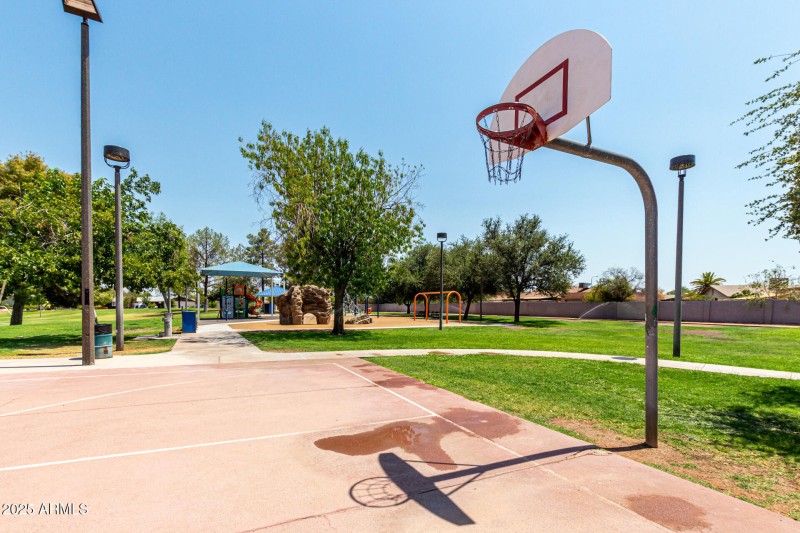 11CommunityArea02