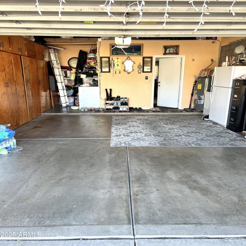 Garage 2