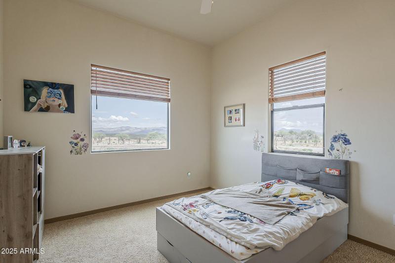 67-web-or-mls-Sb Ranch-49