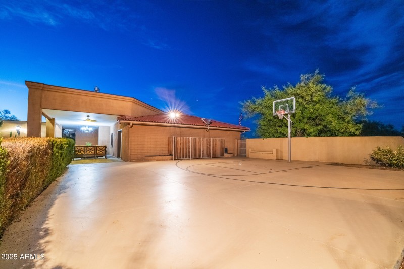 basketball court