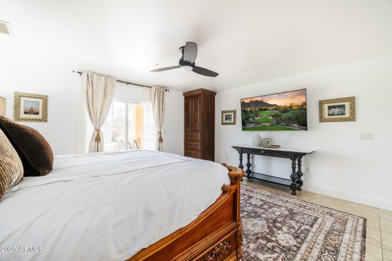 primary suite