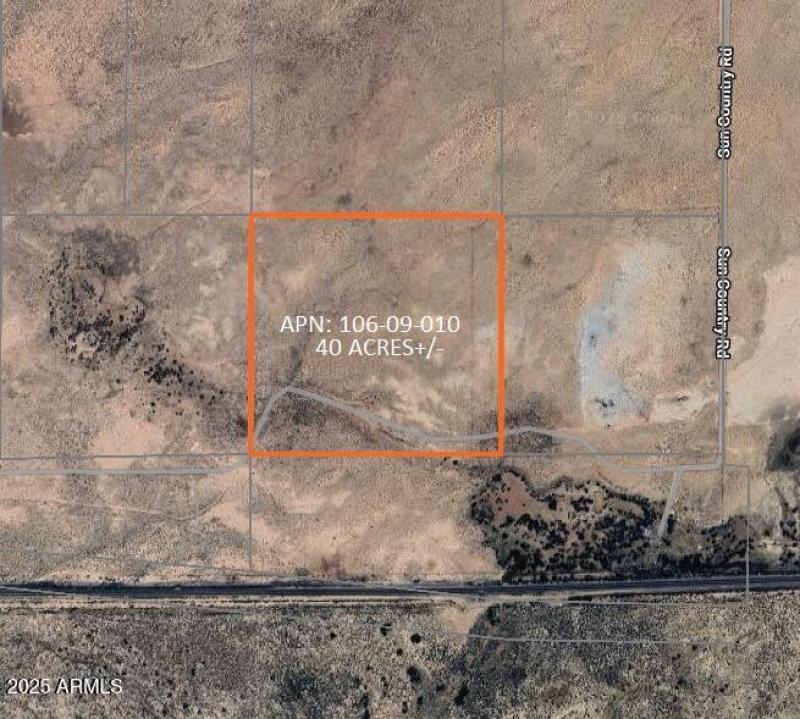 8434 Sun Country RD