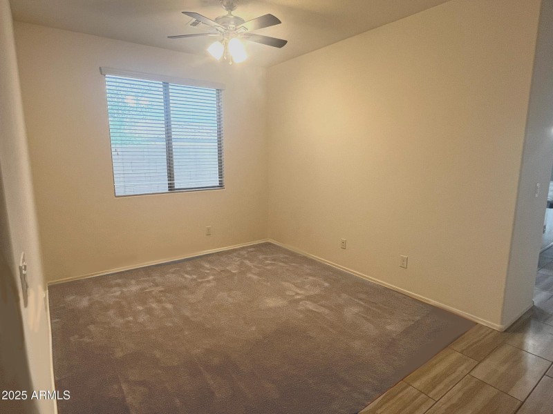 Den/Bonus Room