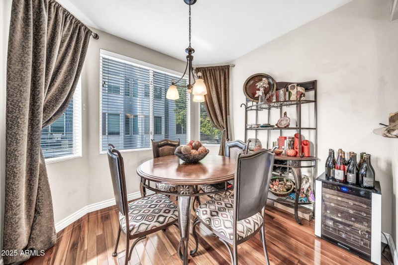 3633 N 3rd Avenue, 2102
