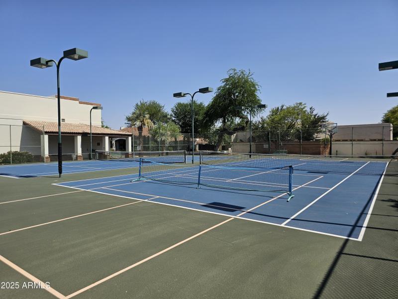 Tennis & Pickleball Courts