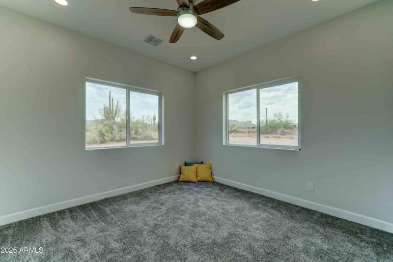 4294 N Wolverine Pass Rd-27