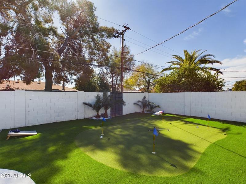 CAM03364G0-PR0008-STILL006