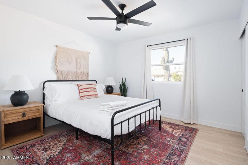 PROPERTYIMAGECO_8335EHubbellSt_WEB-8