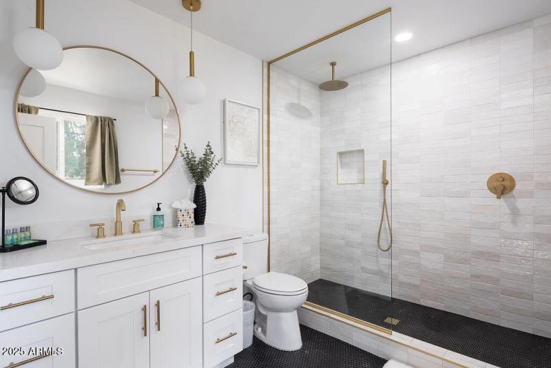 PROPERTYIMAGECO_8335EHubbellSt_WEB-12