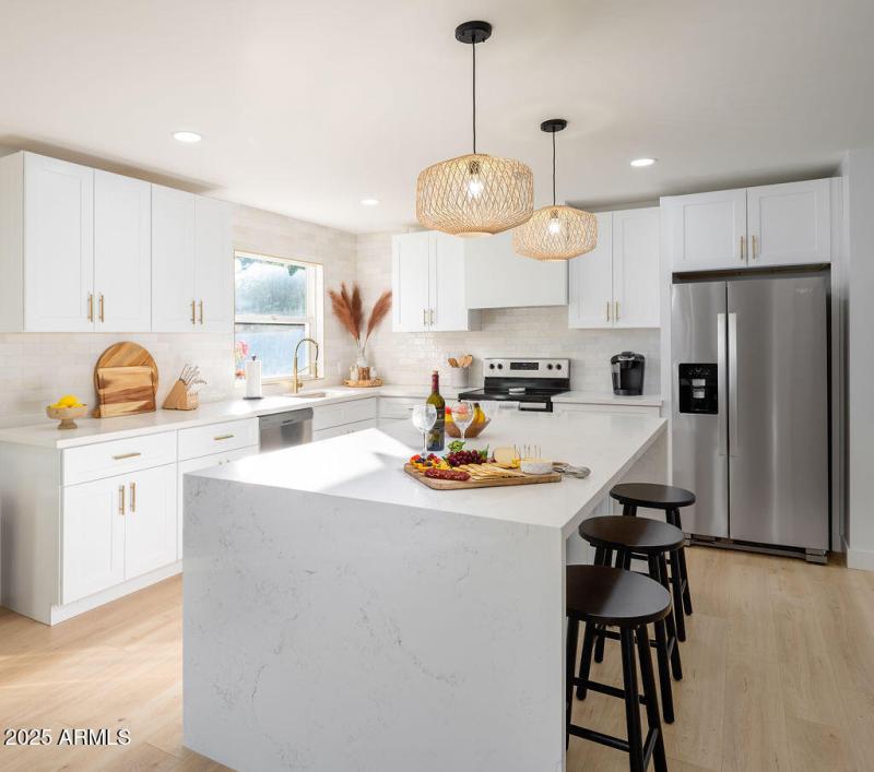 PROPERTYIMAGECO_8335EHubbellSt_WEB-19