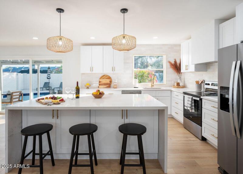 PROPERTYIMAGECO_8335EHubbellSt_WEB-20