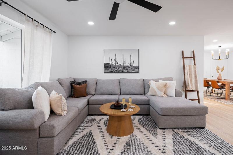 PROPERTYIMAGECO_8335EHubbellSt_WEB-28