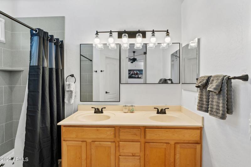 19-web-or-mls-DSC_7019