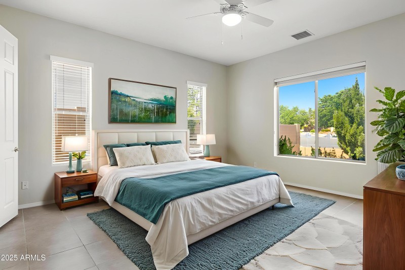 24-Primary-Bedroom-(1) - Bedroom - Moder