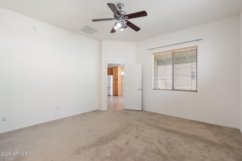 27-web-or-mls-DSC08995 copy