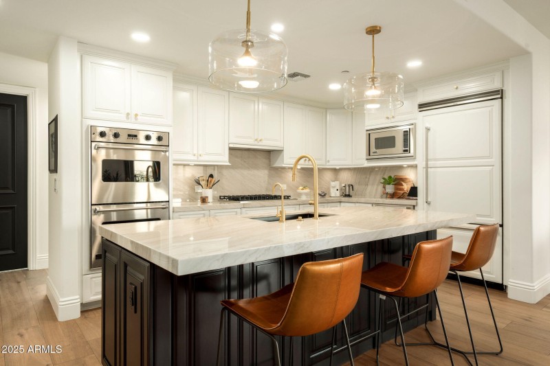 Breakfast Bar