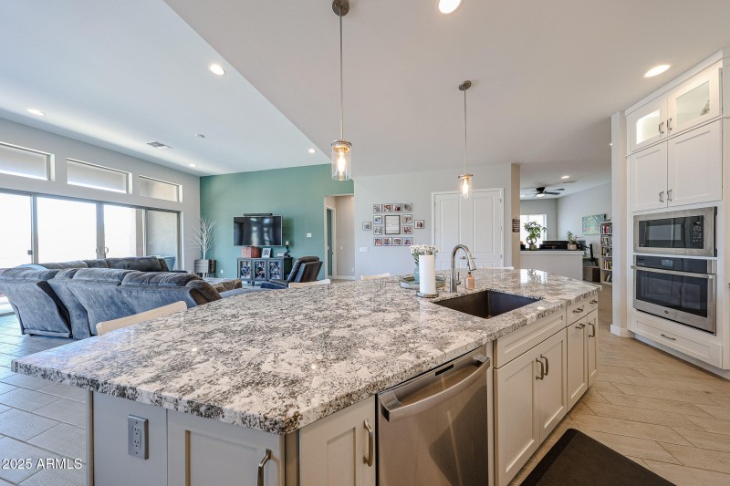 Kitchen 4