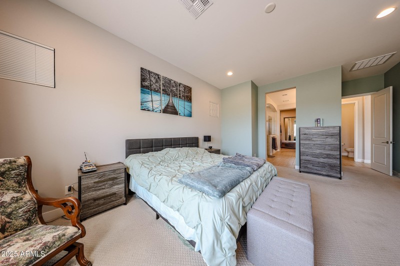 Master bedroom 2