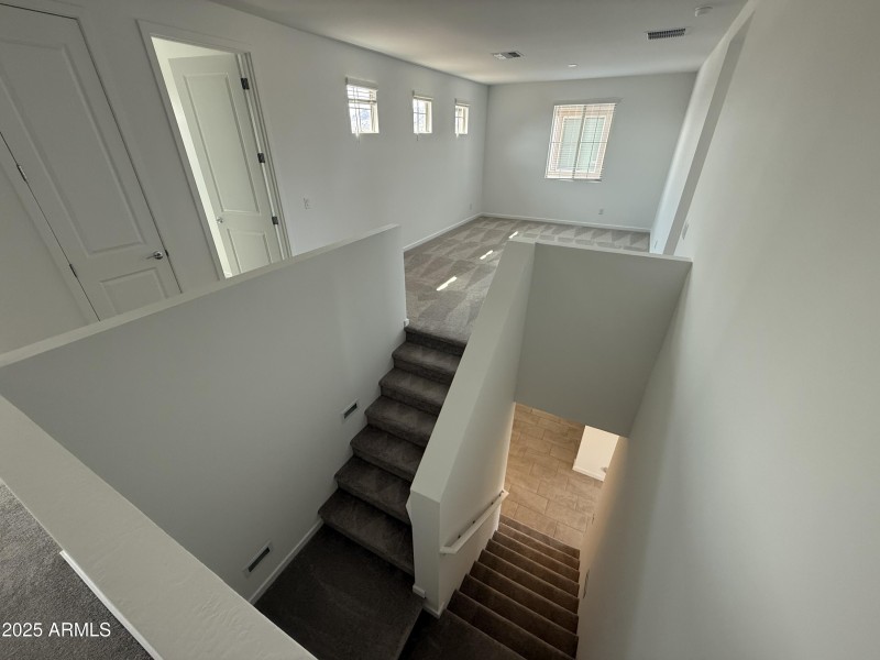 4 Stairs