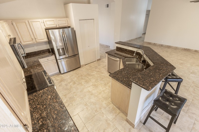 Kitchen/Dining