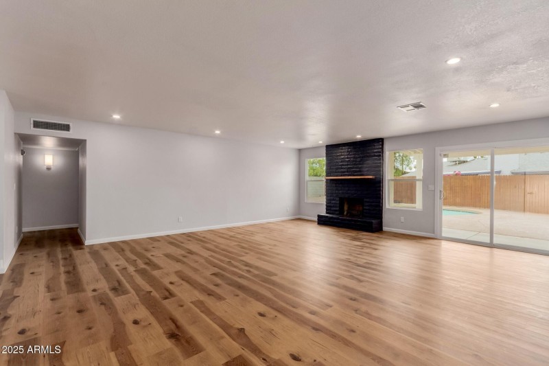 13 Mercer