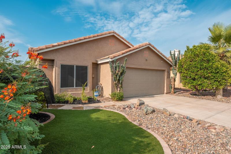 4253 E Raven Rd - 02