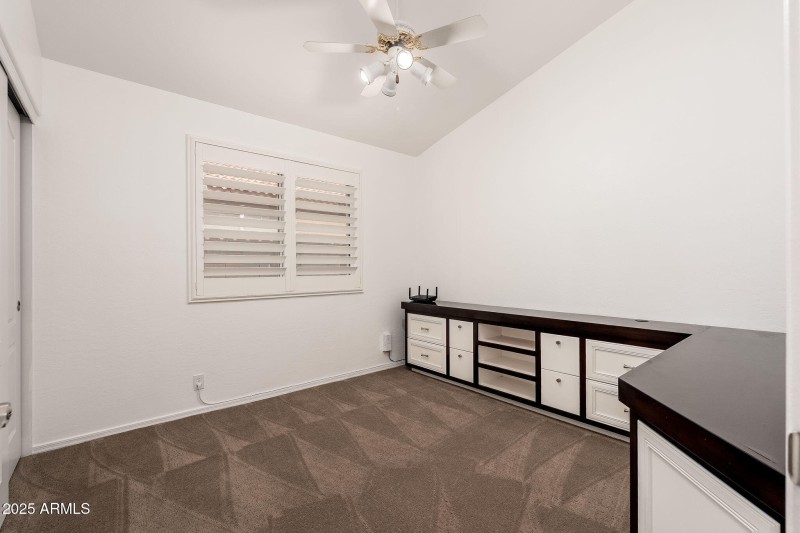 4253 E Raven Rd - 27
