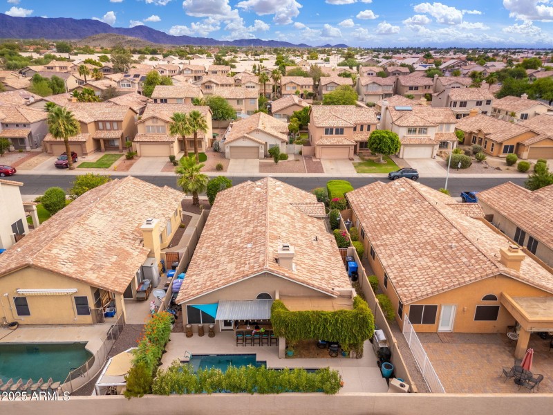 4253 E Raven Rd - 44