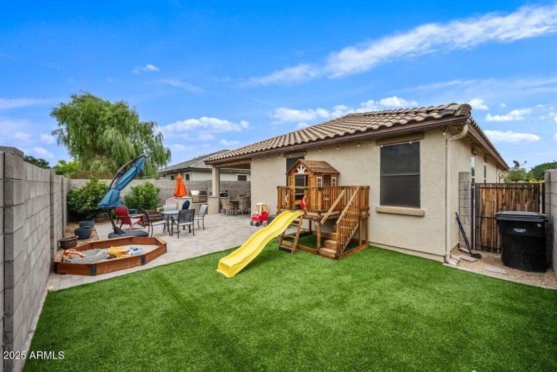 backyard 2