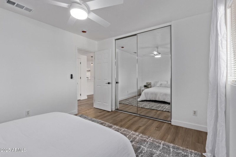 18 Charter Oak