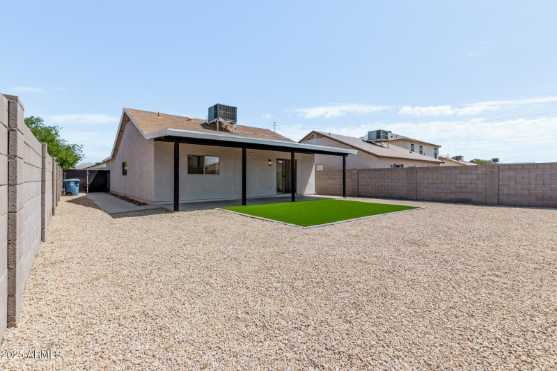 28 Charter Oak
