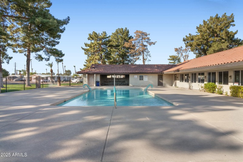 36_35_31_35_img_4382