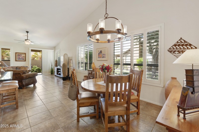 Great Room dining off kitchen