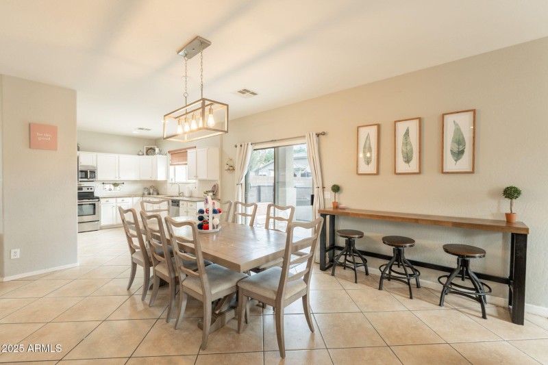 19-web-or-mls-Stonecrest-19