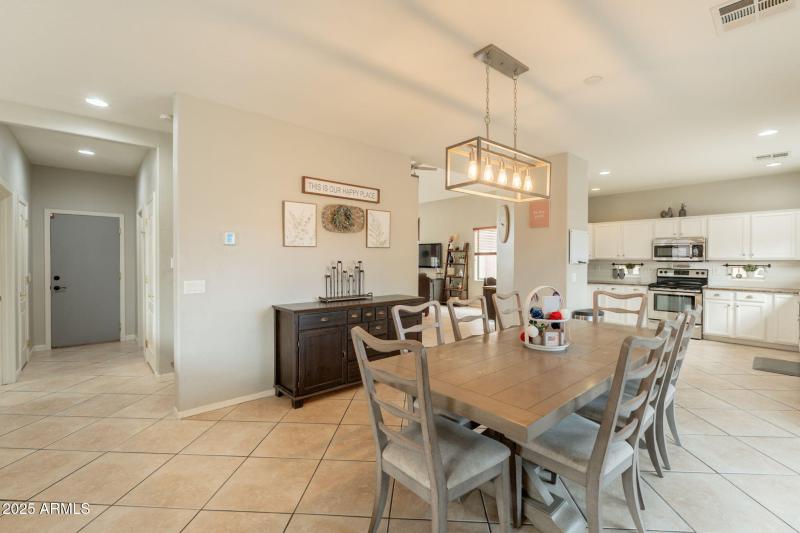 20-web-or-mls-Stonecrest-20