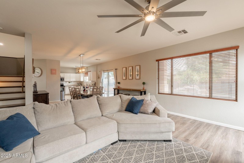 23-web-or-mls-Stonecrest-23