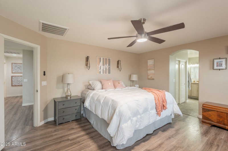 33-web-or-mls-Stonecrest-33