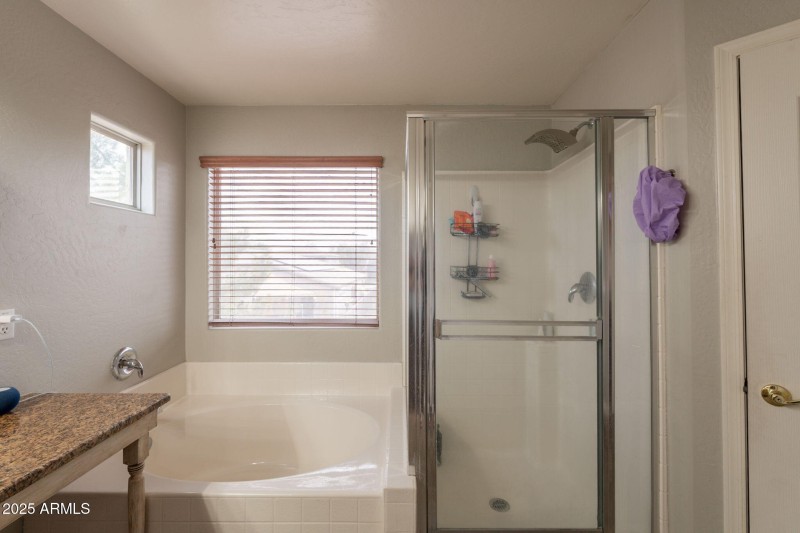37-web-or-mls-Stonecrest-37