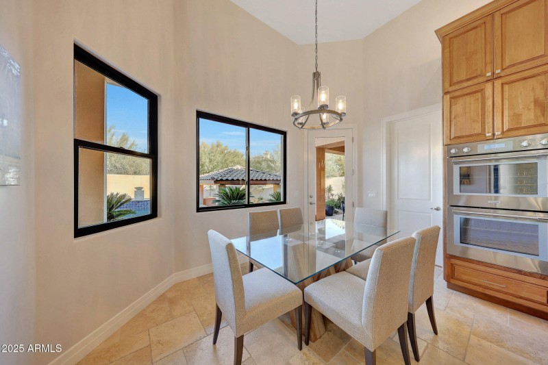 Breakfast Nook