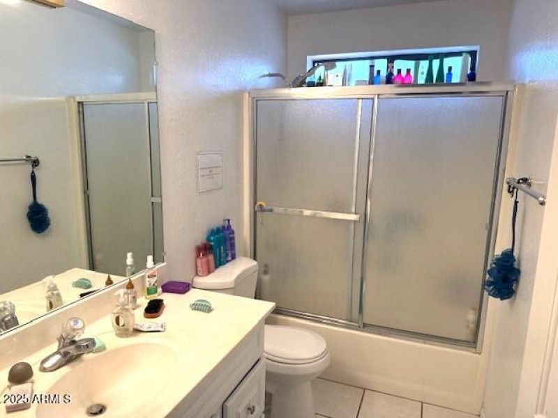 Guest Bath 1