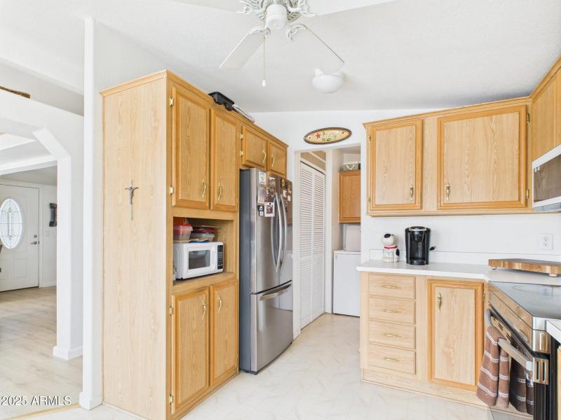 CAM03379G0-PR0133-STILL011