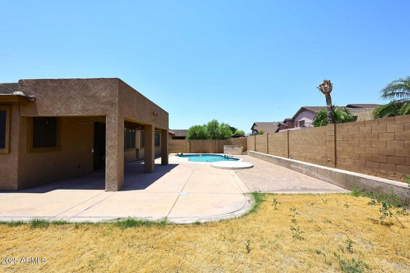 Backyard2