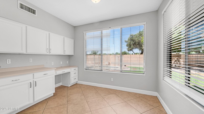 3924 S Hollyhock Pl (14)