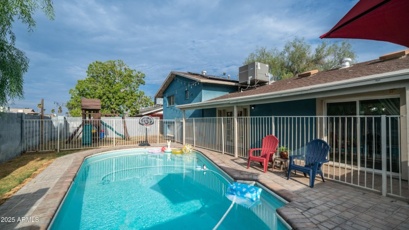 3854 W Mauna Loa Ln Exterior Photos-13