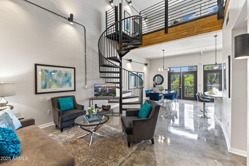 914 Osborn #208---1