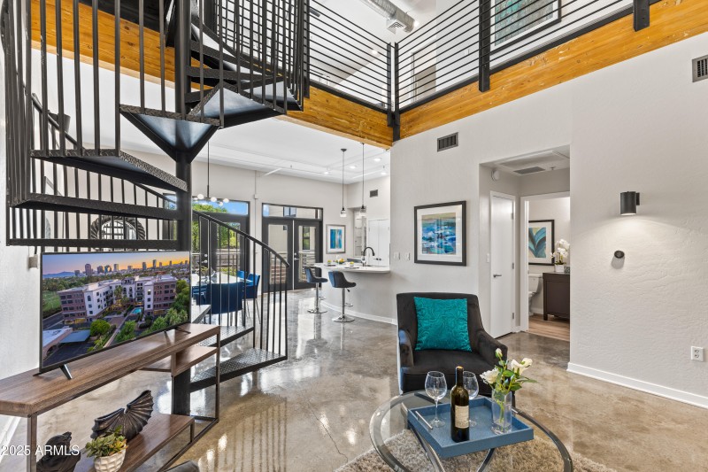 914 Osborn #208---4
